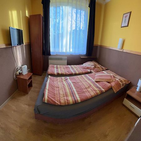 Aranyeso Apartman Hajduszoboszlo Exterior foto