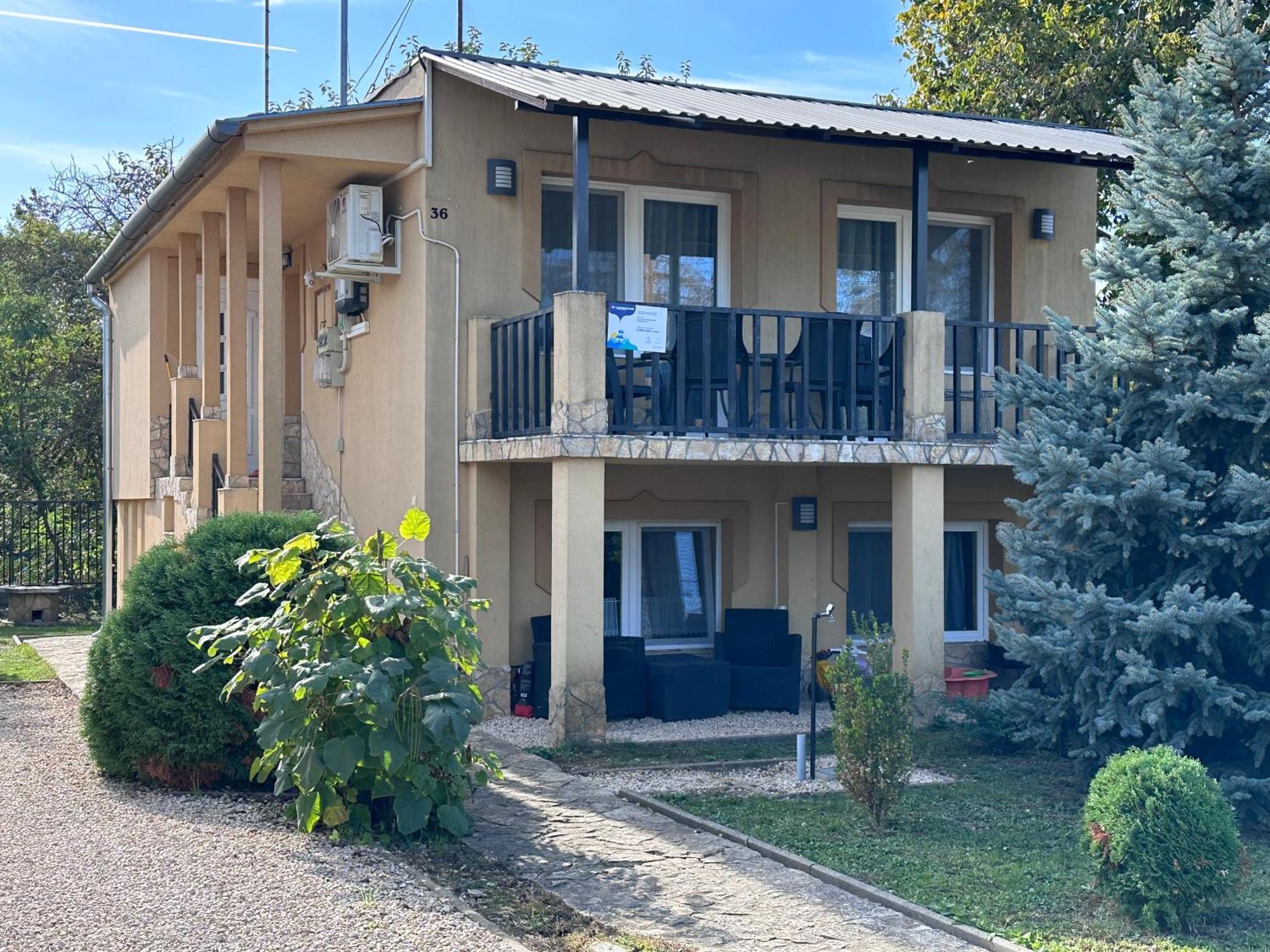 Aranyeso Apartman Hajduszoboszlo Exterior foto
