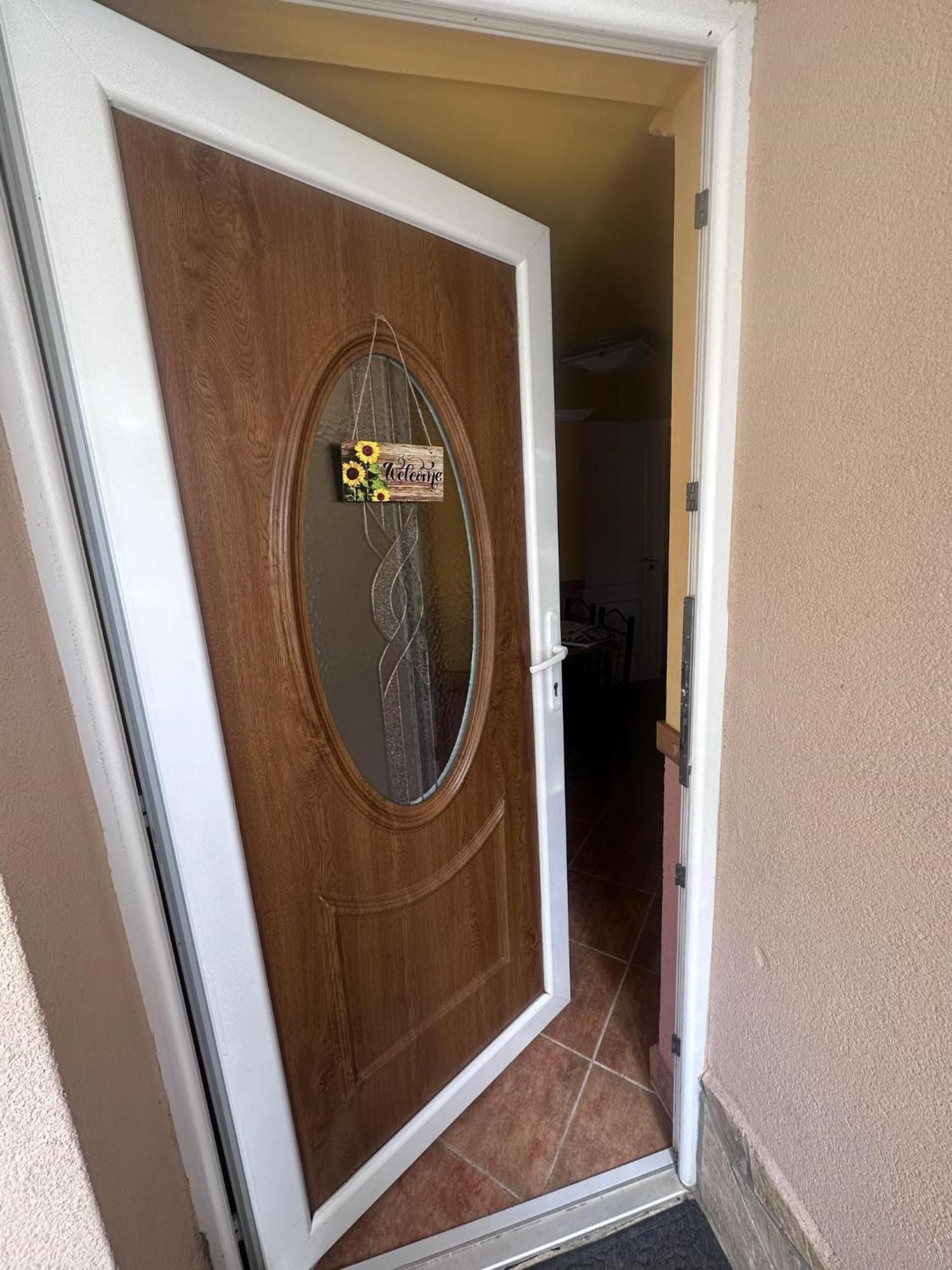 Aranyeso Apartman Hajduszoboszlo Exterior foto